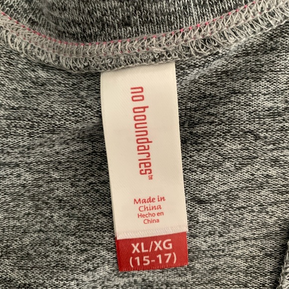 Short sleeve tee - Picture 2 of 2